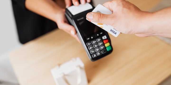 Visa Signature 是什麼？完整解析高端信用卡的特權與優勢